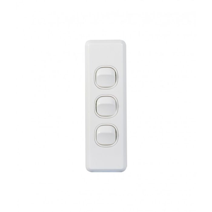 Cheetah Switch Vertical Architrave 3 Gang 16AX/20A 250V (CHSWVA3G) GSM