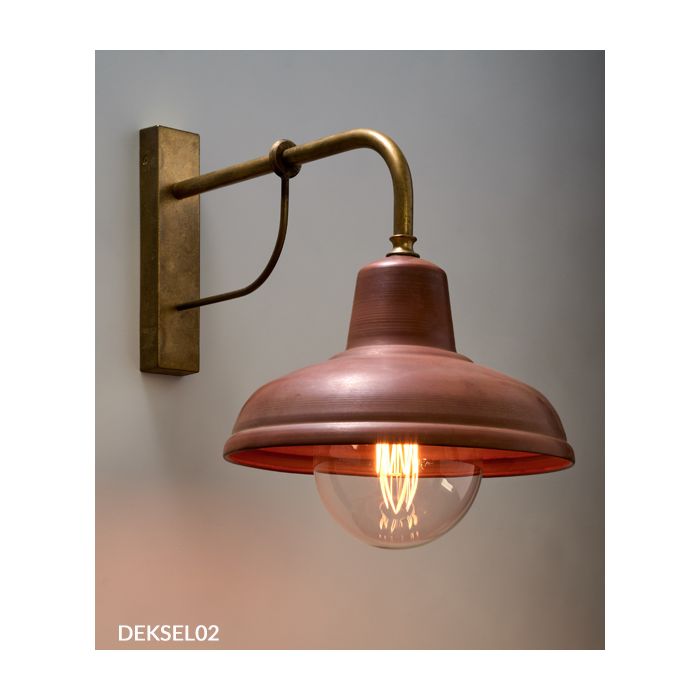 WALL ES 60W MATT AGED COP DEKSEL02 Cla Lighting