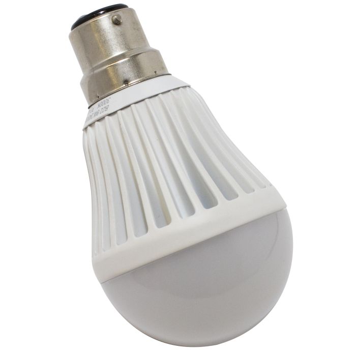 Boss 8w GLS 3000k BC LED Lamp Dimmable